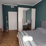 Jolanda 2 *