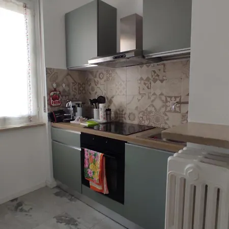 Appartement Jolanda 2 *